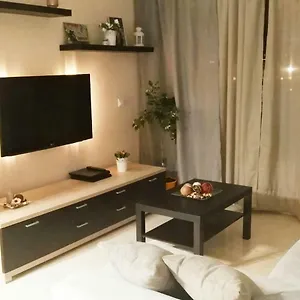 apartamentos-rodrigo.hotelsinnerja.org/